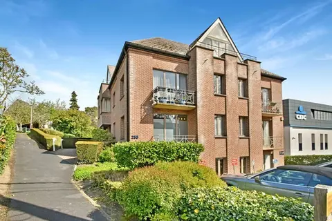 GENVAL - 75 m² apartment with 2 bedr + terrace