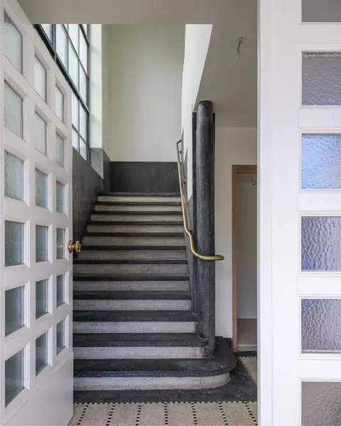Uniek townhouse-appartement met o.m. 4 slaapkamers, 3 bad...