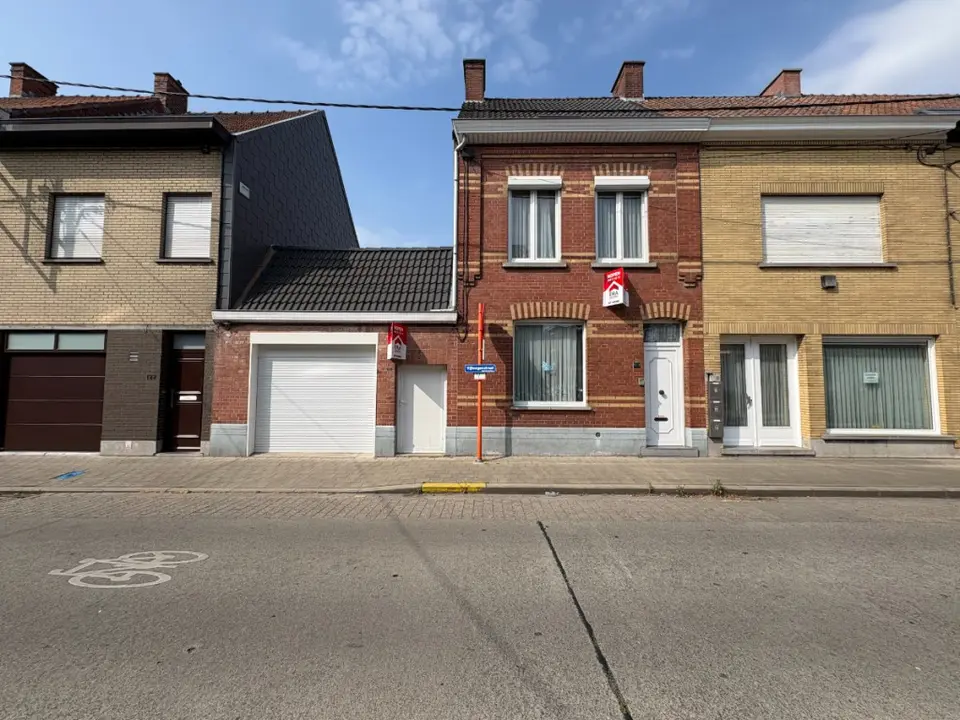 Charmante woning met ruime garage 50m² in Roeselare