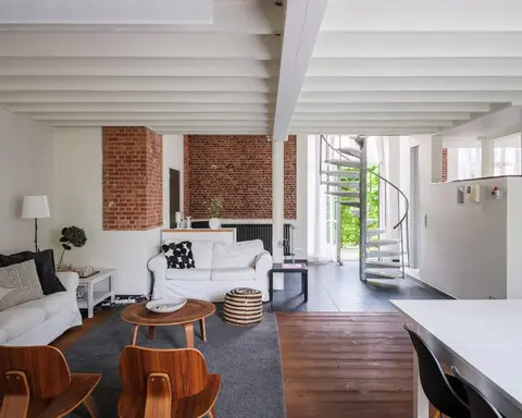 Ruime loft met industrieel karakter en twee terrassen, ge...