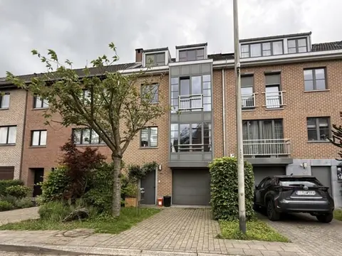 700m from Place Dumon - Beautiful 4-bed. house + home office