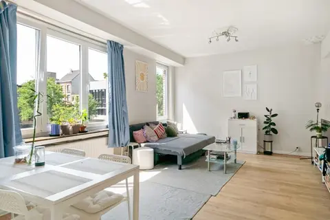 2-bedroom apartment in a prime AAA location in Antwerp