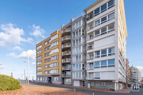 Sunny apartment with 2 rooms in Wenduine
