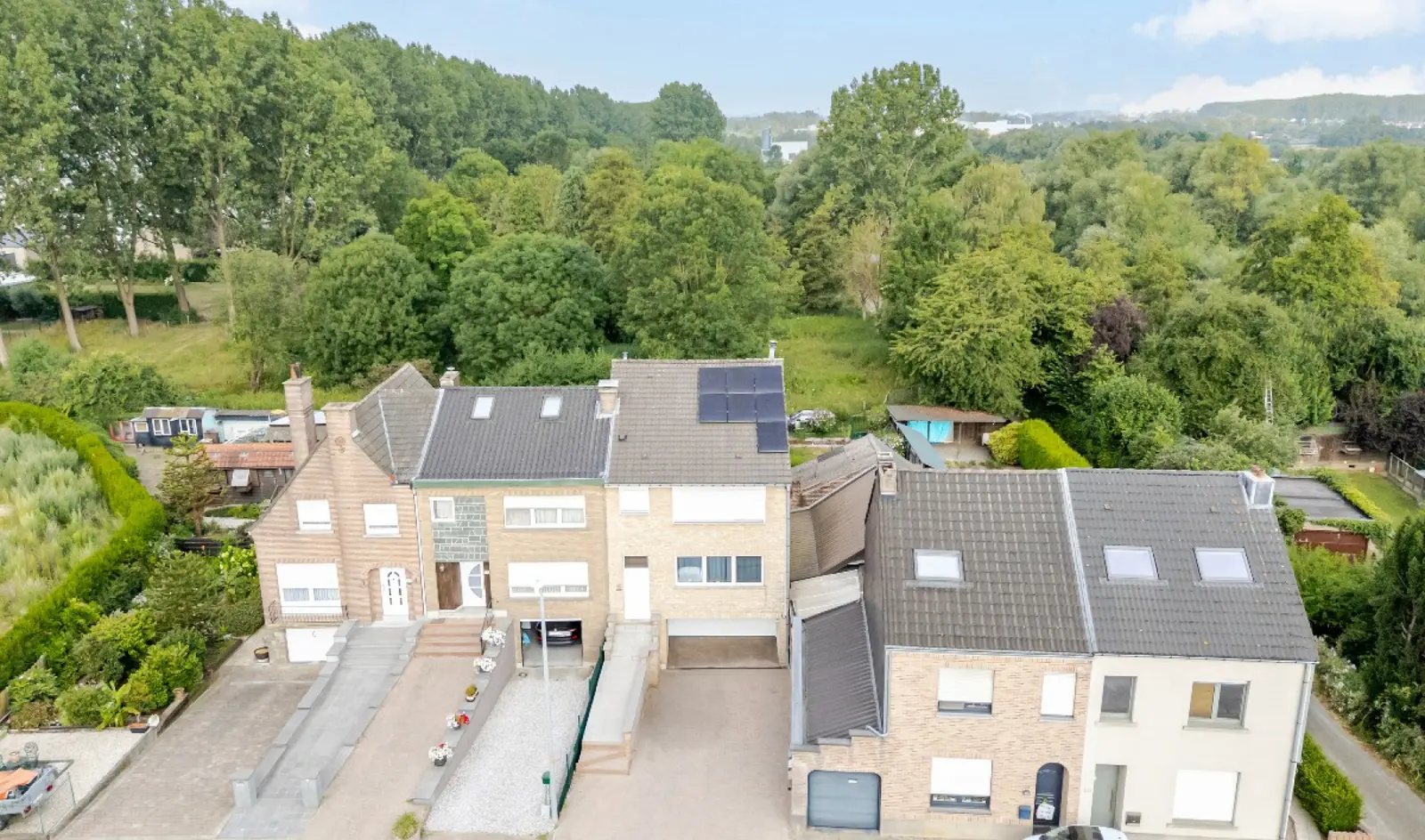 Gelijkvloers appartement, tuin en terras in Liedekerke!