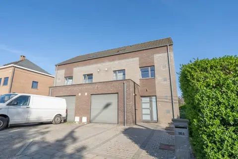 SUPERBE MAISON MODERNE - 4CH + GARAGE