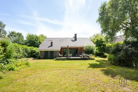Charming villa in a prime location in Deurle