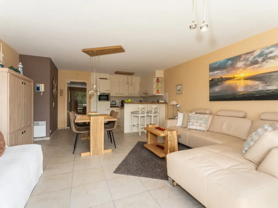 Gemeubeld appartement met 2 skaapkamers