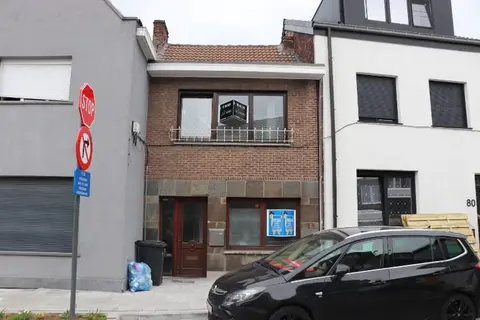 Woning met 3 SLK, 2 badkamers en tuin