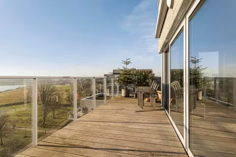 3 bedroom Penthouse to rent in Antwerpen