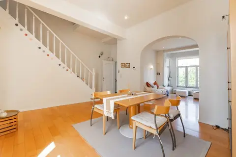 House (3 bed/2 bath) with terraces and double garage