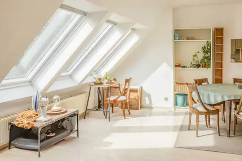 3 bedroom Apartment to rent in Auderghem