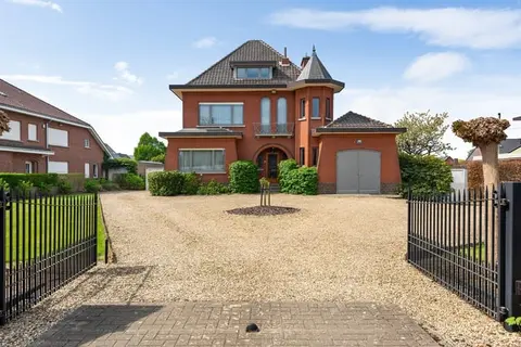 Mansion