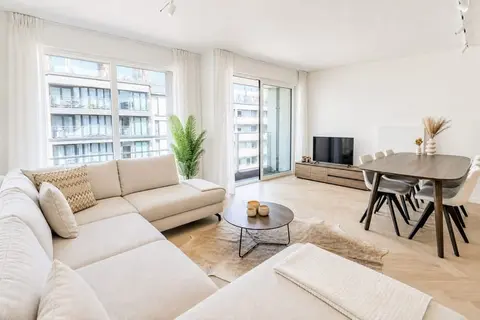 Instapklaar en stijlvol appartement met 2 slaapkamers op ...