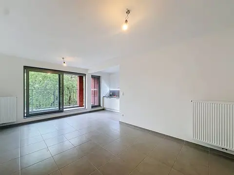 Brussels: 2 bedroom apartment (82m²) with terrace