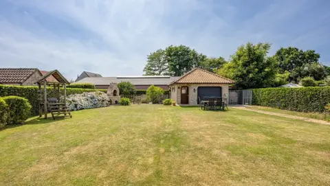 Charmante woning op een perceel van 1.044 m² in rustige wijk