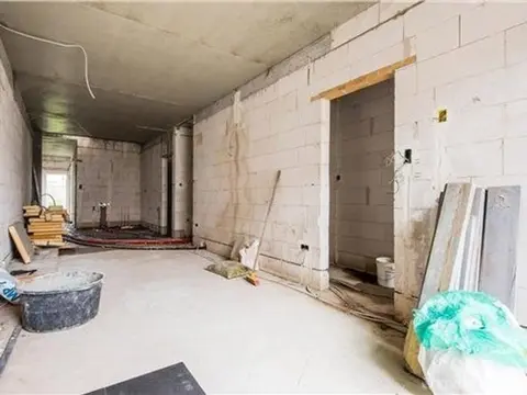 Unique investment opportunity or ideal kangaroo home in a pr