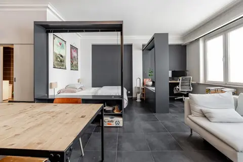 Studio of 65 sqm with cellar