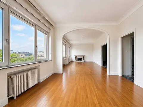 IXELLES - Avenue Louise