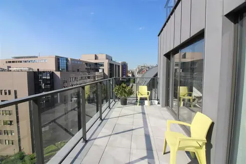 Standing apartment furnished -Schuman-terrace 25m2 -EU