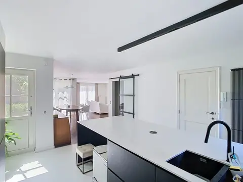 Luxury villa with pool and 3 bedrooms in Herent