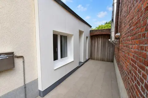 Knusse, gerenoveerde woning met laag energieverbruik