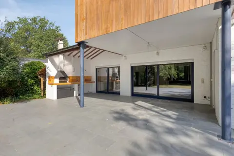Villa met bewoonbare oppervlakte van 350m2 prachtig en ru...