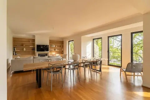 JARDIN DU ROI - LUXURY 3 BEDR APT WITH TERRACE + PARKING