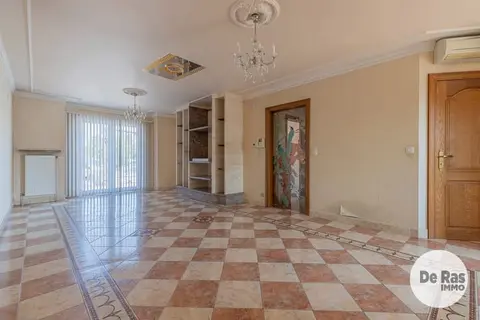 HAALTERT - Instapklaar appartement met 3 kamers aan station