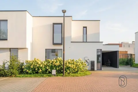 beautifully finished, recent and energy-efficient home