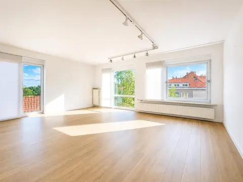2 bedroom Apartment to rent in Laeken