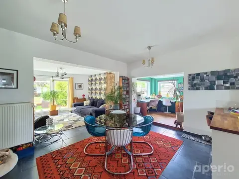 Charming 3-Bedroom Bungalow with Garden & Garage