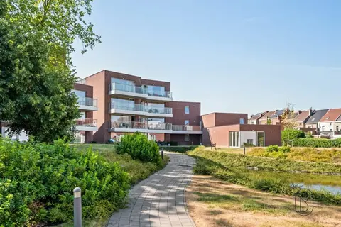 Spacious apartments, large terrace, garden and pond view