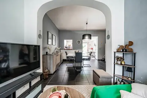 Renovated home with garden