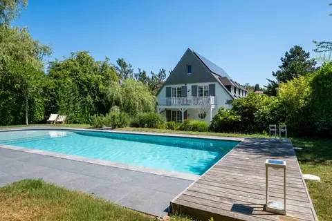 RHODE-SAINT-GENÈSE, Grande-Espinette district.