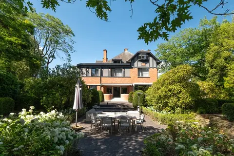 Exceptional Renovated Art Deco Villa | ±790 sqm | 5 Bedrooms